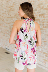 Blusa halter floral con sensación encantadora