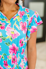 Vestido Fleurget Me Not con mangas abullonadas y capas en color aguamarina