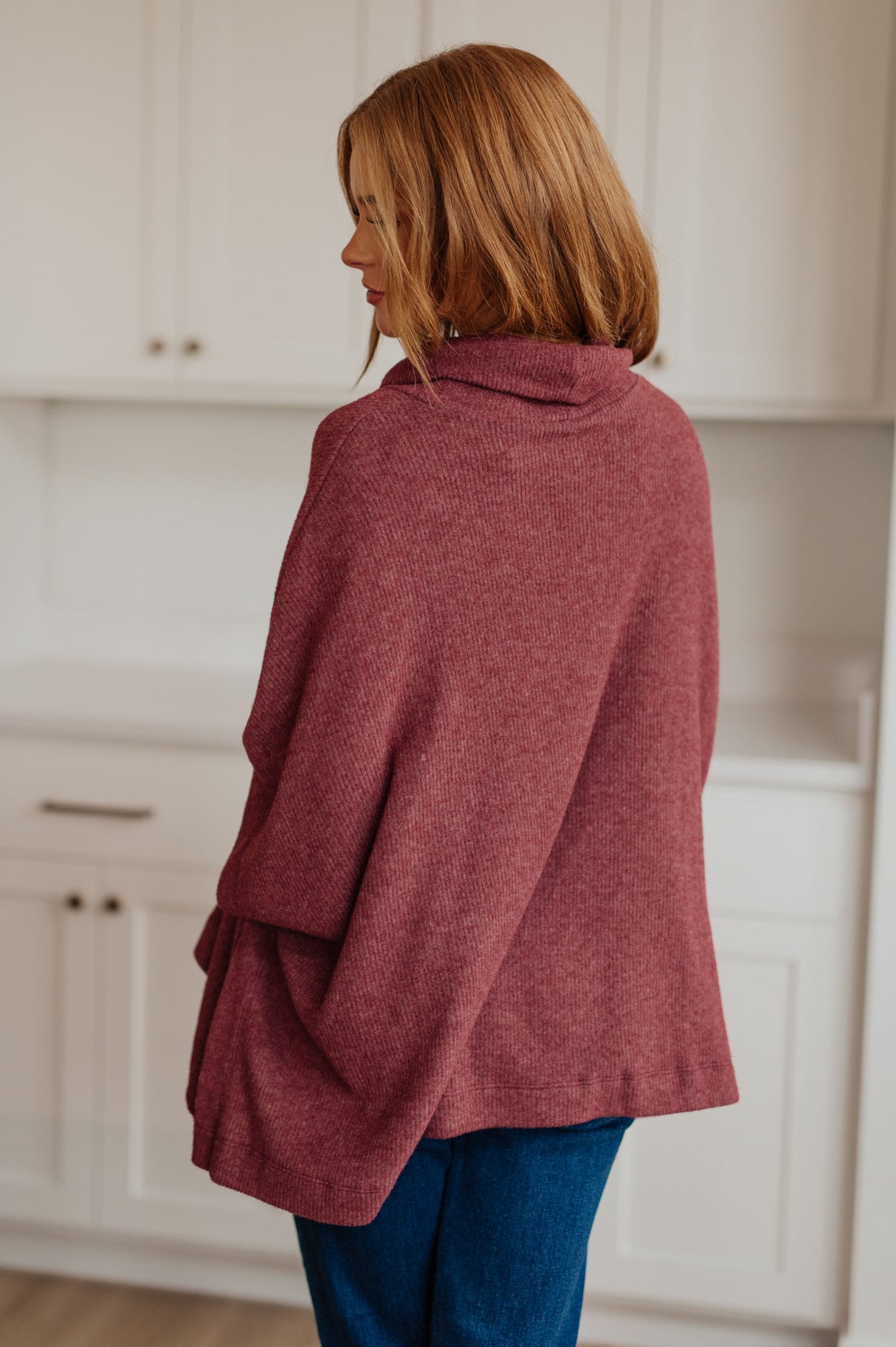 Poncho con cuello vuelto Forgive Me