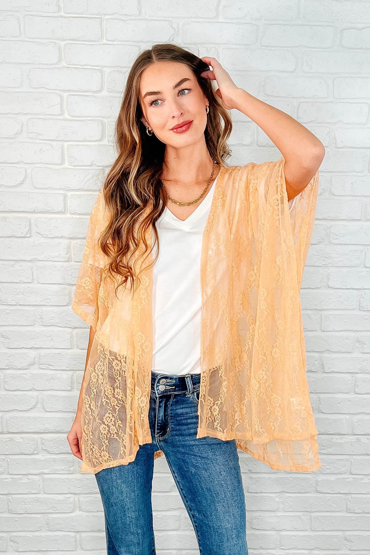 Kimono de encaje "Good Days Ahead" en color melocotón