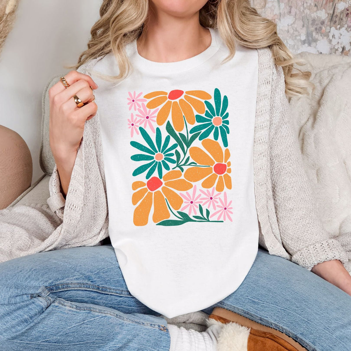 Camiseta con gráfico floral abstracto