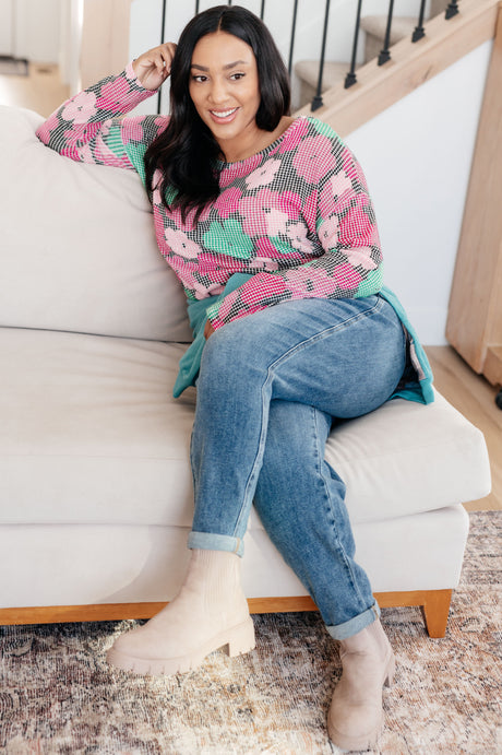 Group Chat Floral Top - Liarian Unlimited Boutique