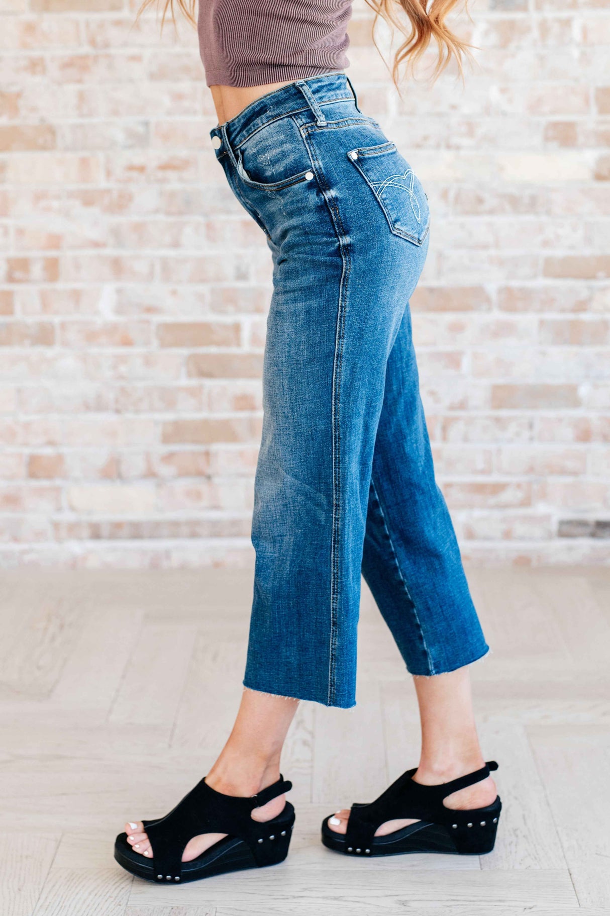 Hayes High Rise Wide Leg Crop Jeans - Liarian Unlimited Boutique