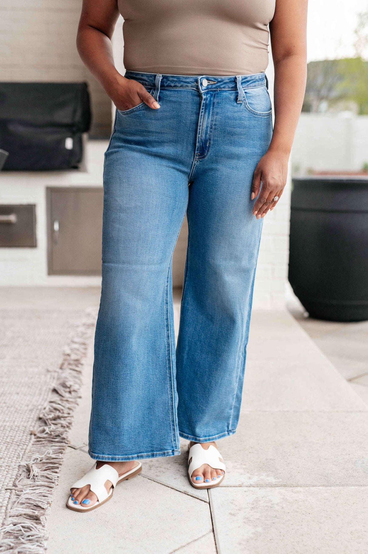 Hayes High Rise Wide Leg Crop Jeans - Liarian Unlimited Boutique