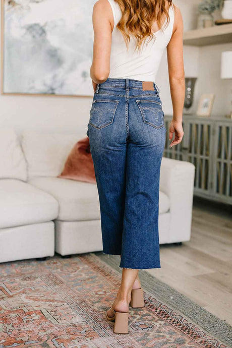 Hayes High Rise Wide Leg Crop Jeans - Liarian Unlimited Boutique