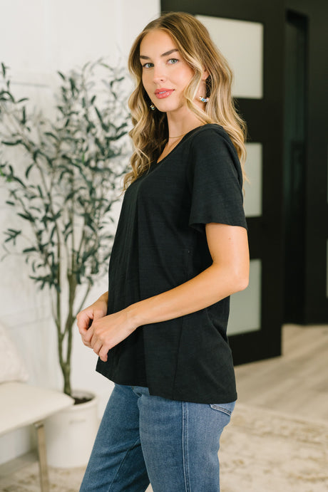 Camiseta de cuello en V I Don't Have to Choose en negro