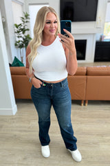 Vaqueros rectos clásicos con top de control de tiro medio Muriel