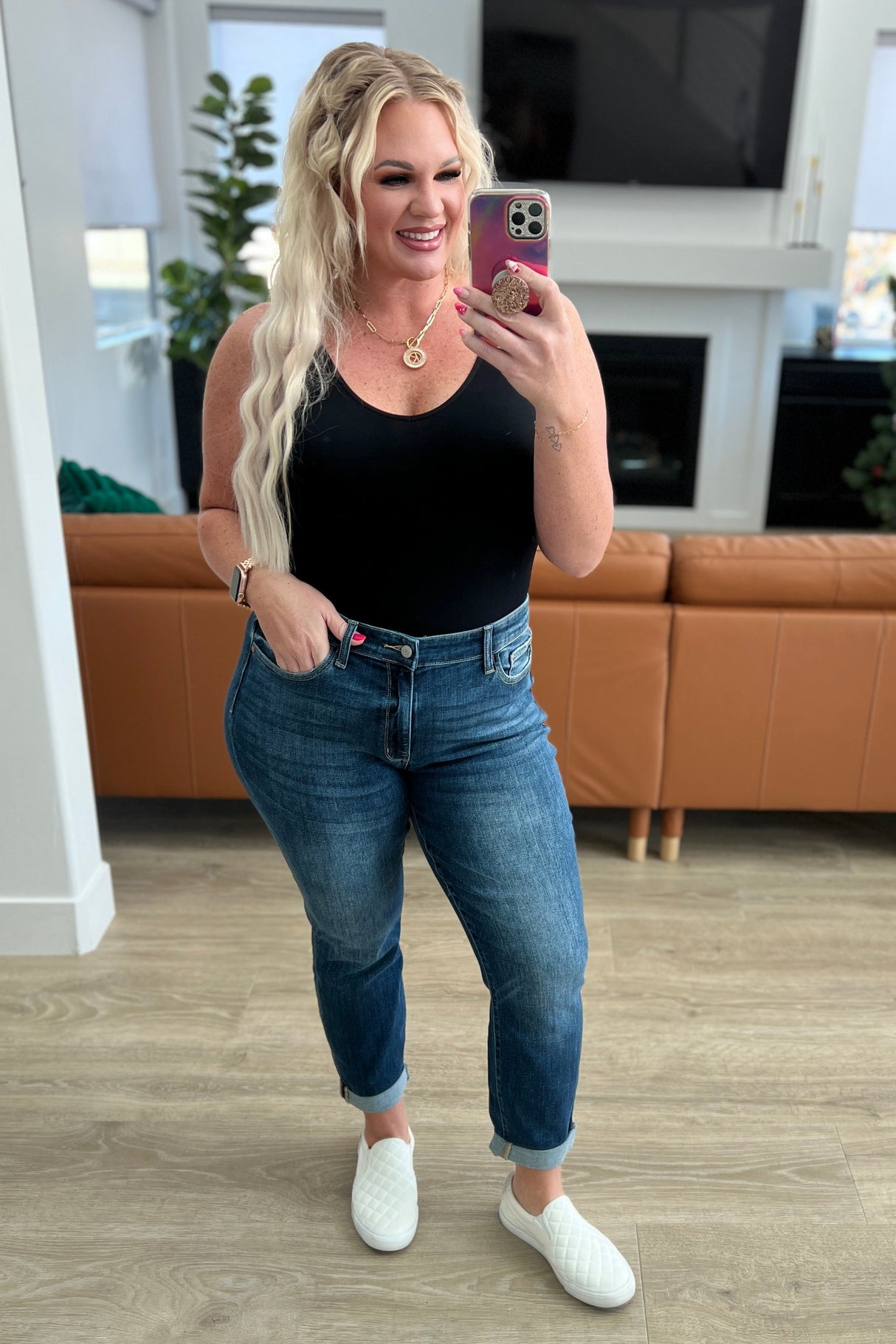 London Midrise Cuffed Boyfriend Jeans - Liarian Unlimited Boutique