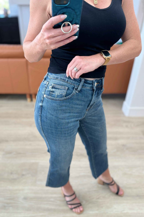 Hayes High Rise Wide Leg Crop Jeans - Liarian Unlimited Boutique