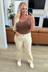 Vaqueros rectos desgastados de tiro alto Selena de los años 90 en color hueso