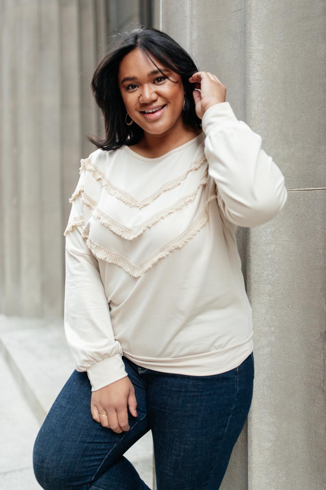 Top con flecos en beige