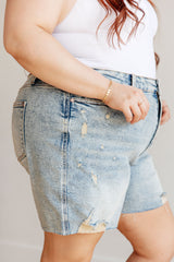 Shorts boyfriend desgastados con lavado mineral y tiro alto Cindy