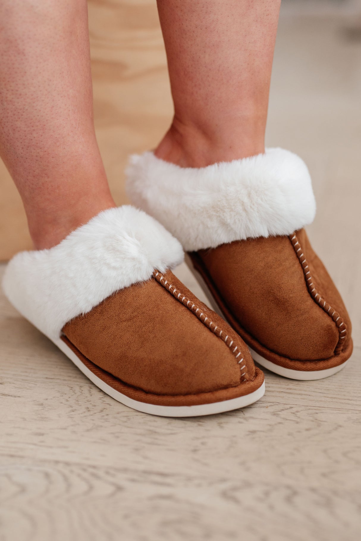 Just Chilling Slippers - Liarian Unlimited Boutique
