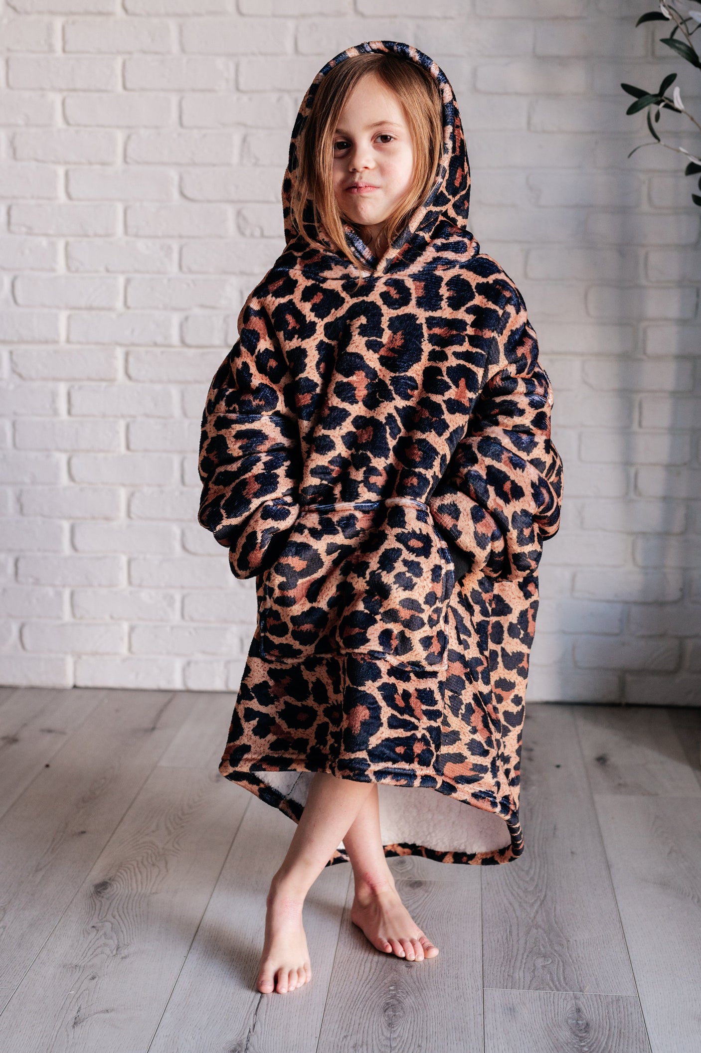 Manta con capucha extragrande para niños con estampado de leopardo
