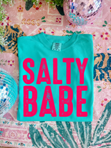 Camiseta gráfica Salty Babe