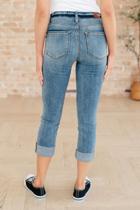 Laura Mid Rise Cuffed Skinny Capri Jeans - Liarian Unlimited Boutique
