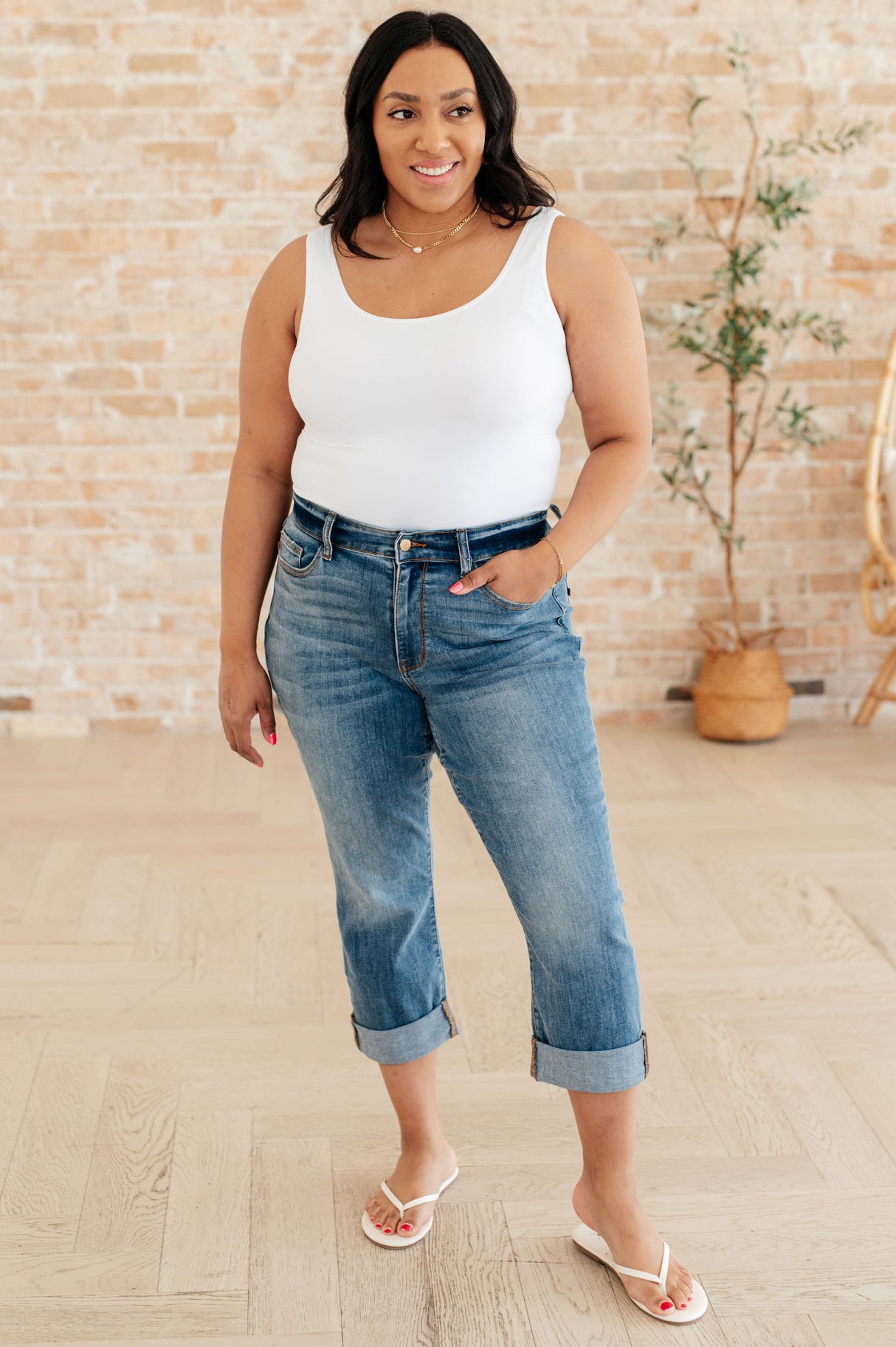Laura Mid Rise Cuffed Skinny Capri Jeans - Liarian Unlimited Boutique