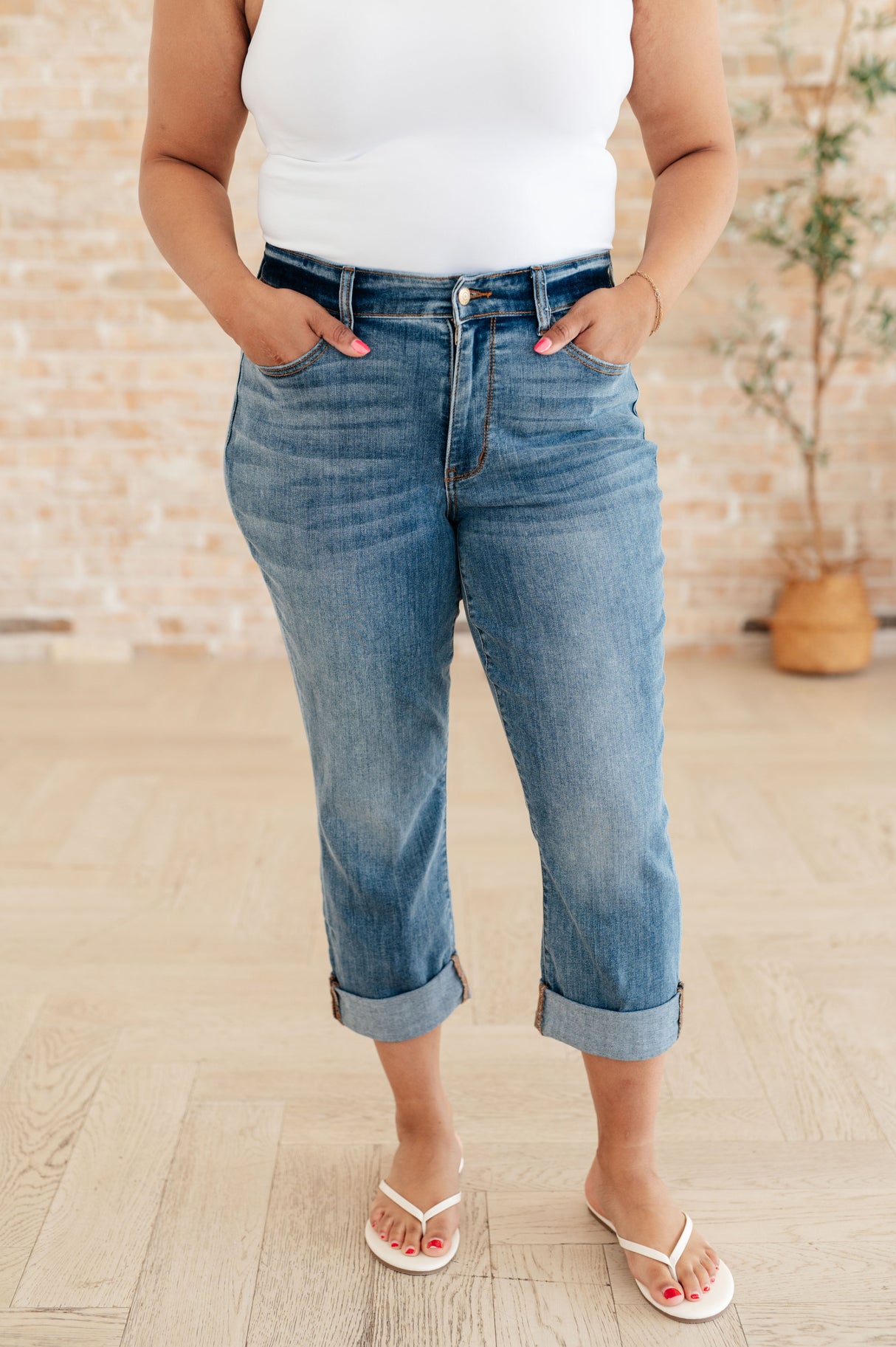 Laura Mid Rise Cuffed Skinny Capri Jeans - Liarian Unlimited Boutique