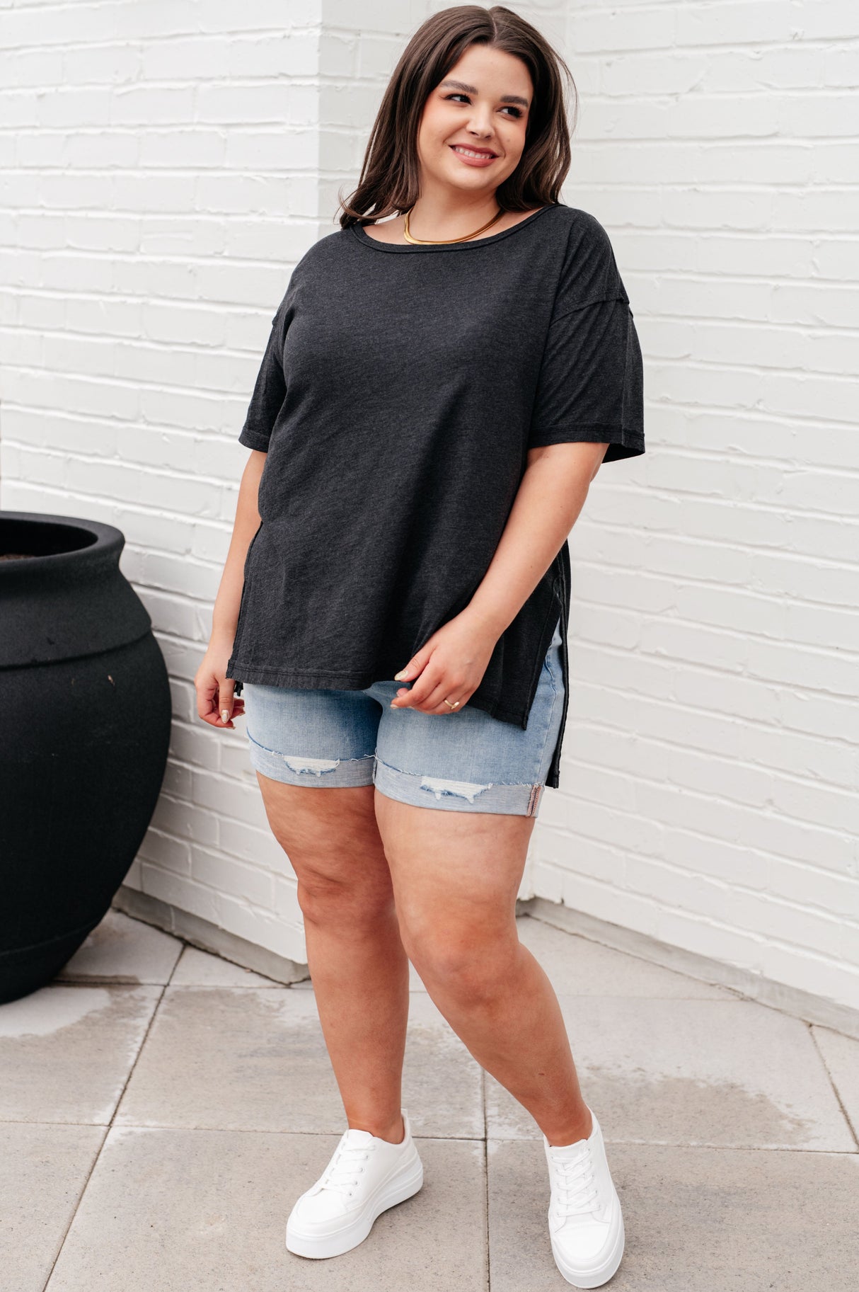 Camiseta relajada Let Me Live en negro