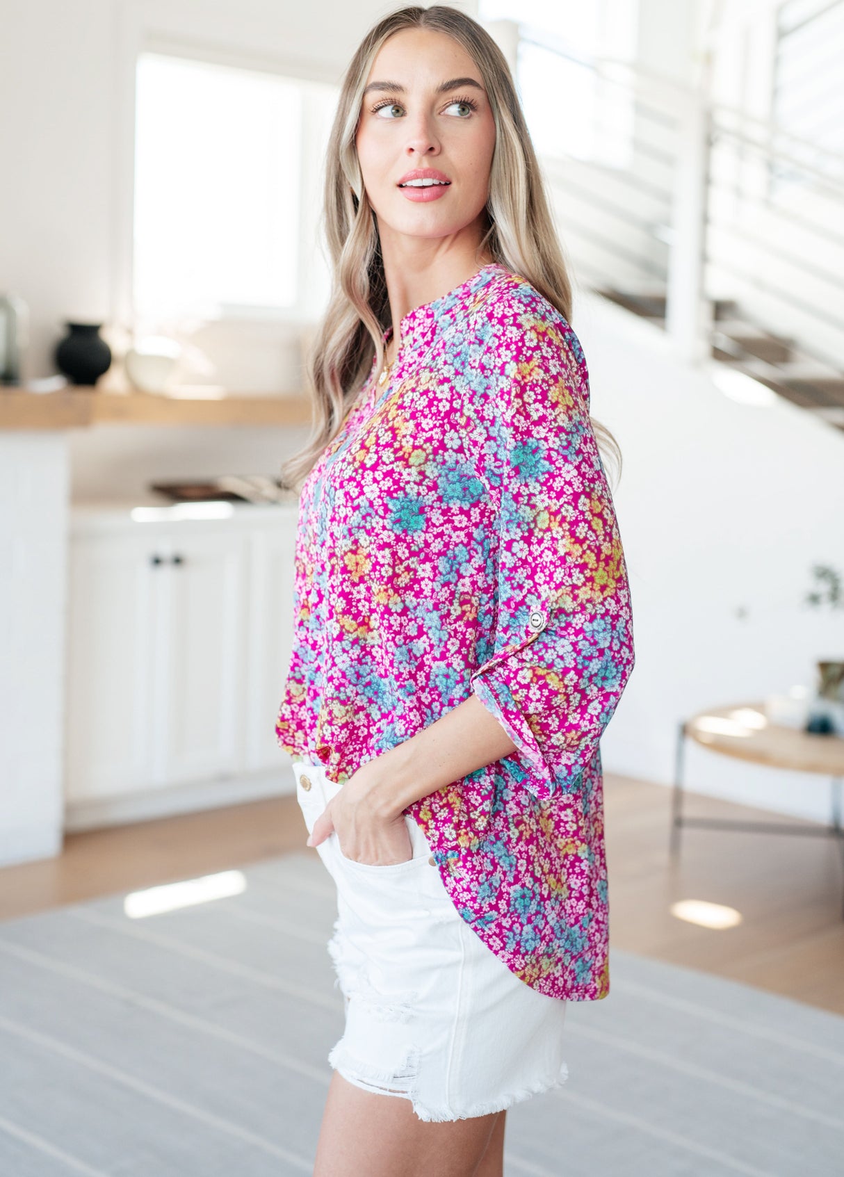 Lizzy Top en rosa y aguamarina con estampado floral