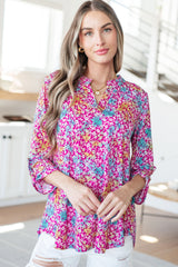 Lizzy Top en rosa y aguamarina con estampado floral