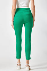 Pantalones Magic Skinny de 28" en doce colores 