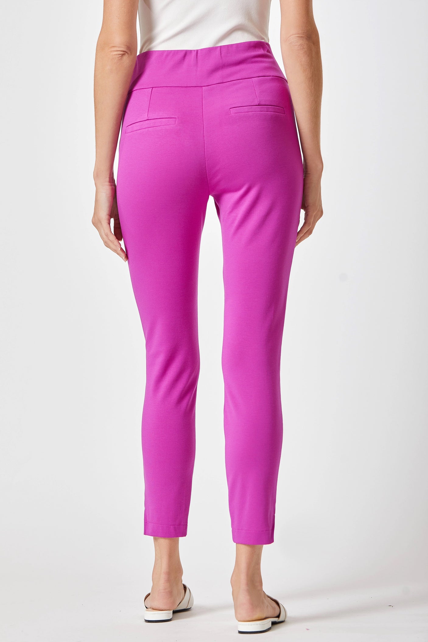 Pantalones Magic Skinny de 28" en doce colores 