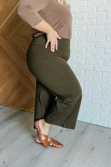 Pantalones cortos Magic Wide Leg en color oliva