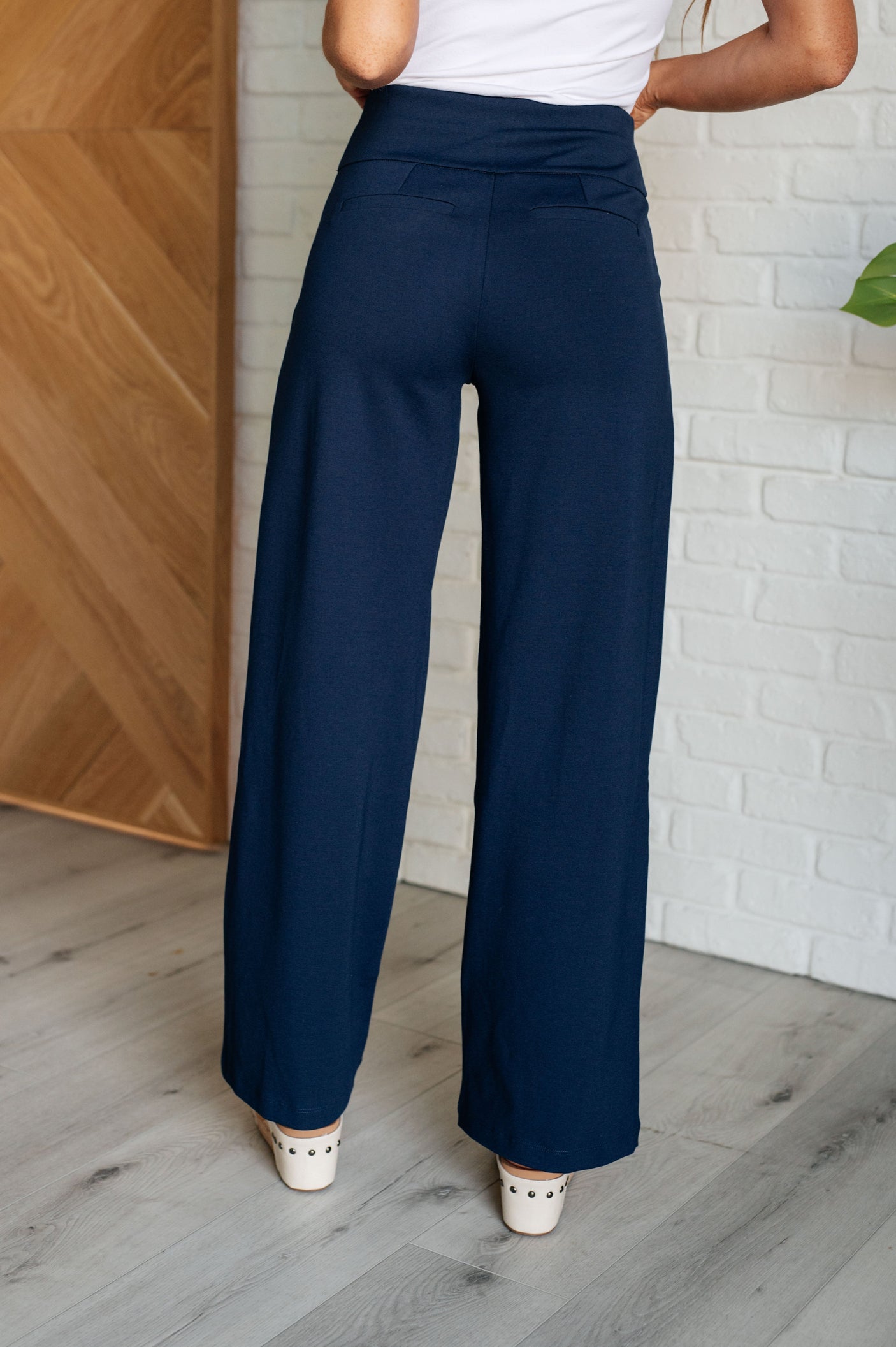 Pantalones anchos mágicos en azul marino