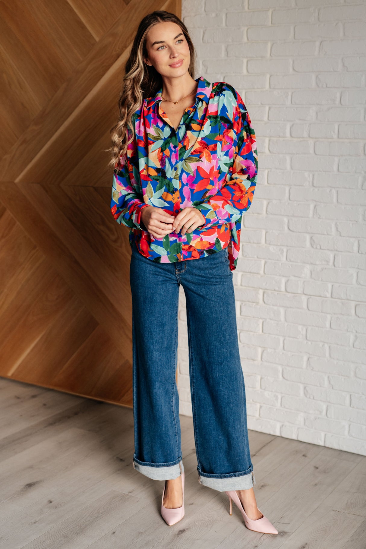 Blusa con botones "Make Like a Tree and Leaf"