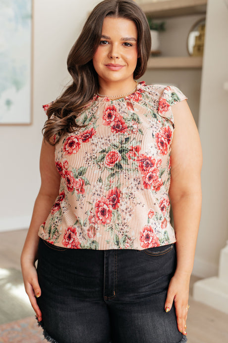 Making Me Blush Floral Top - Liarian Unlimited Boutique