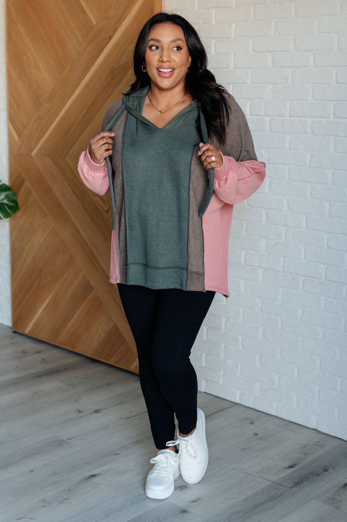 Sudadera con capucha Message Me Back Color Block