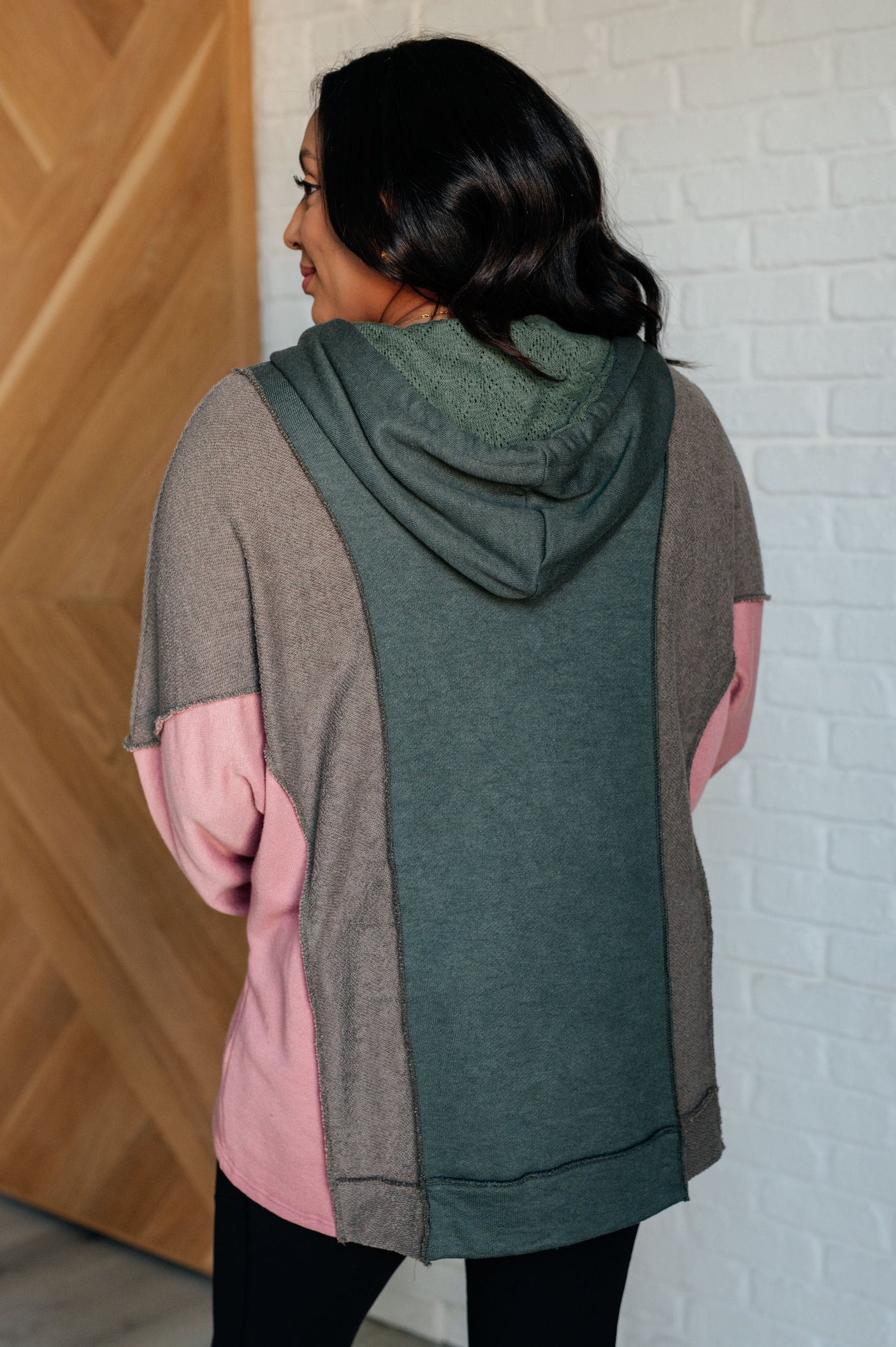 Sudadera con capucha Message Me Back Color Block