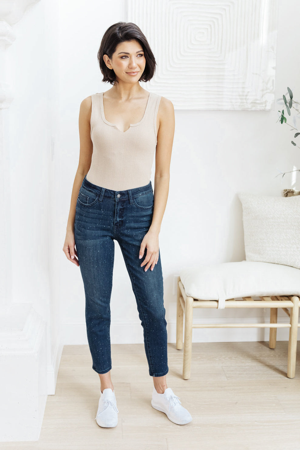 Jeans de tiro medio, corte relajado y lavado mineral