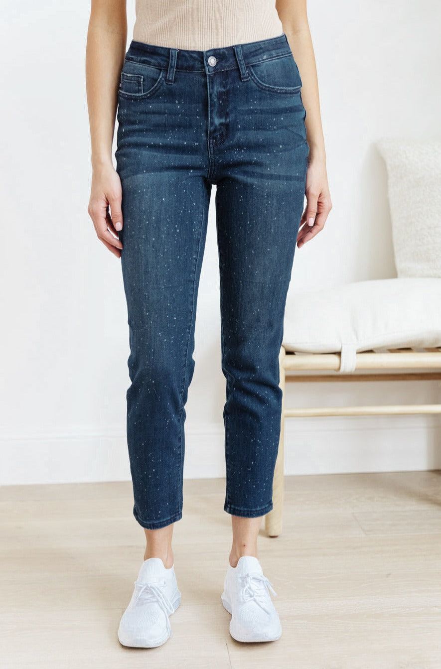 Jeans de tiro medio, corte relajado y lavado mineral