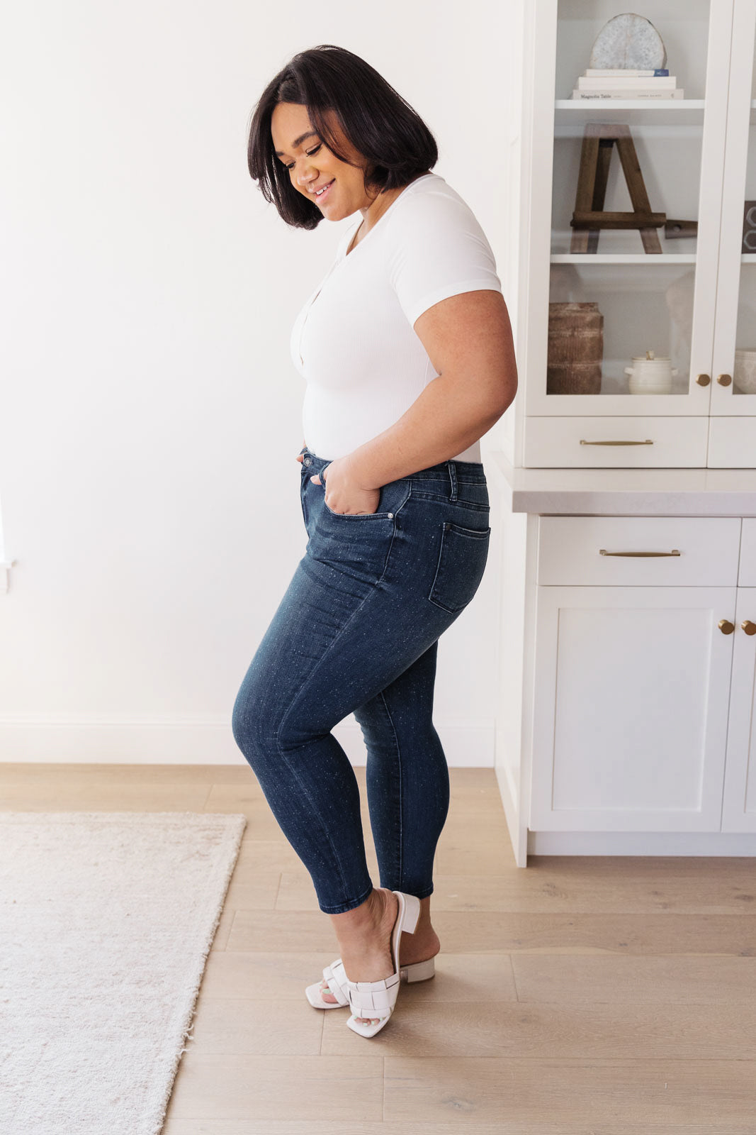 Jeans de tiro medio, corte relajado y lavado mineral
