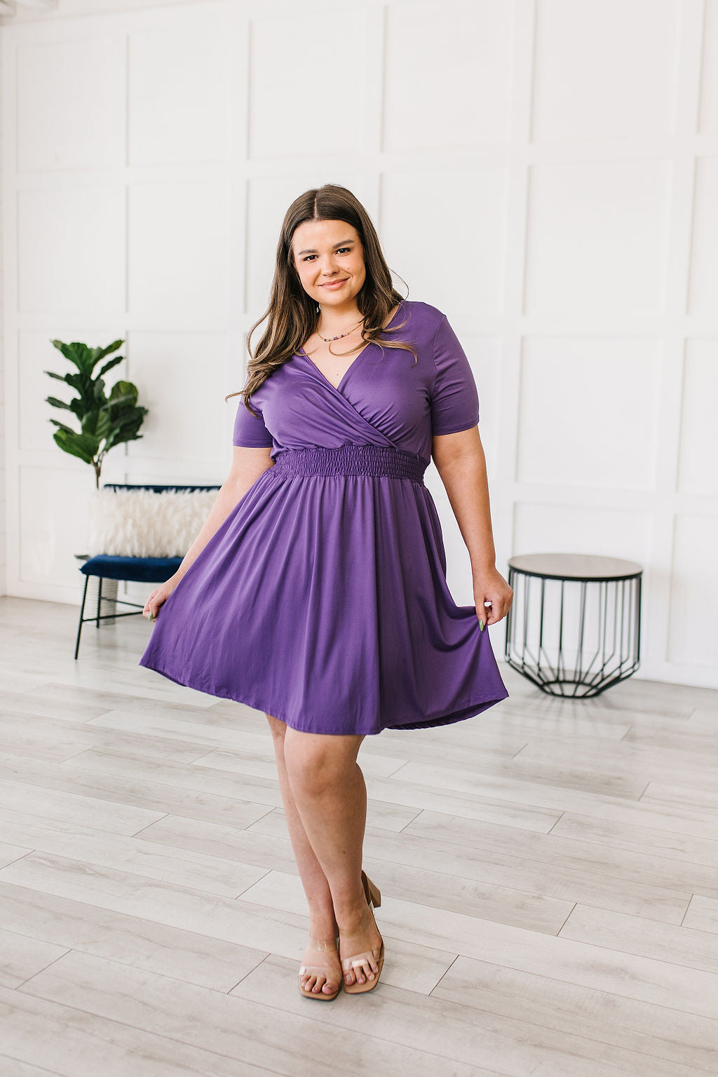 Vestido con escote en V de Miss Independent 