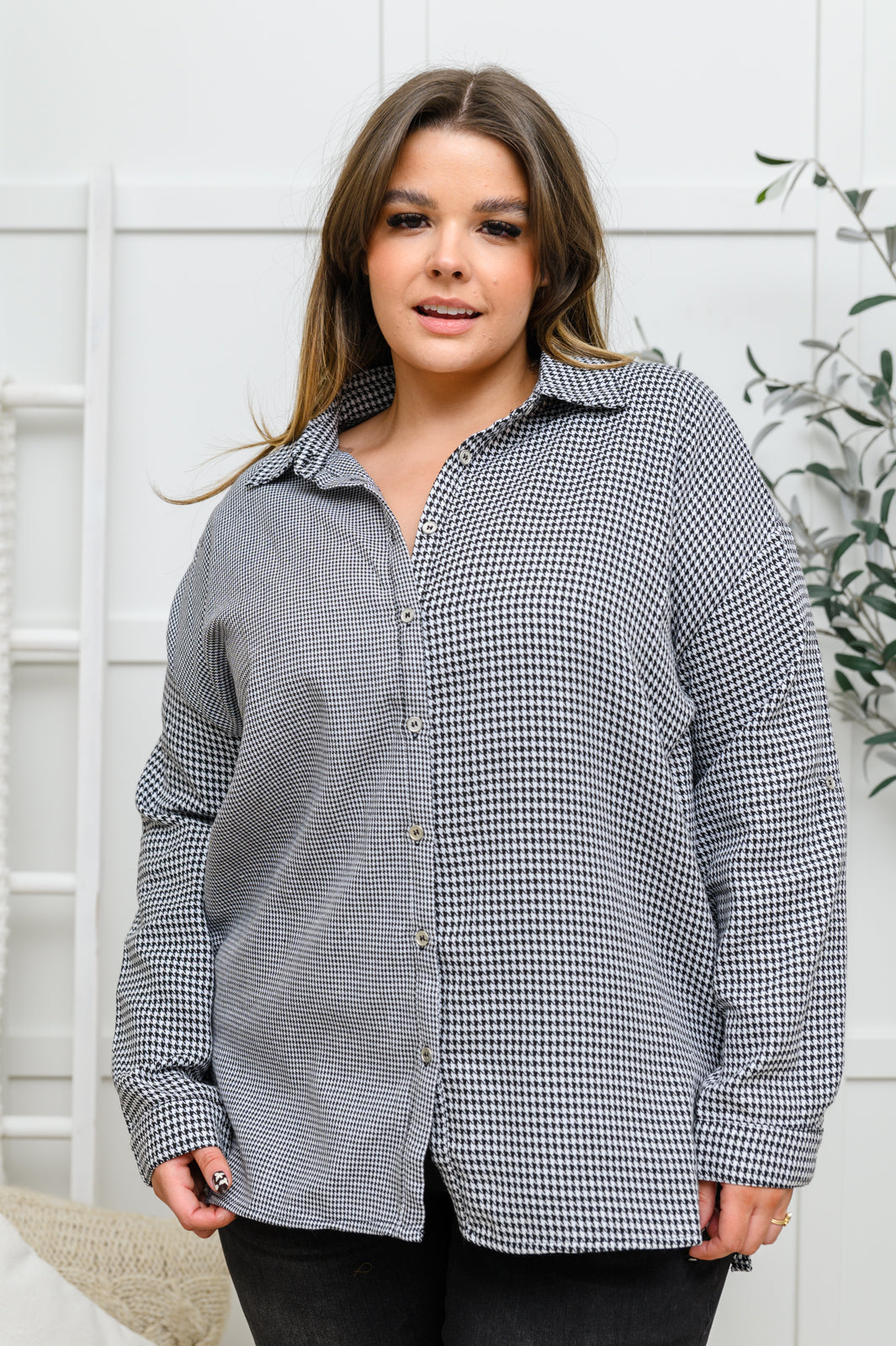 Blusa abotonada con estampado pata de gallo mixto