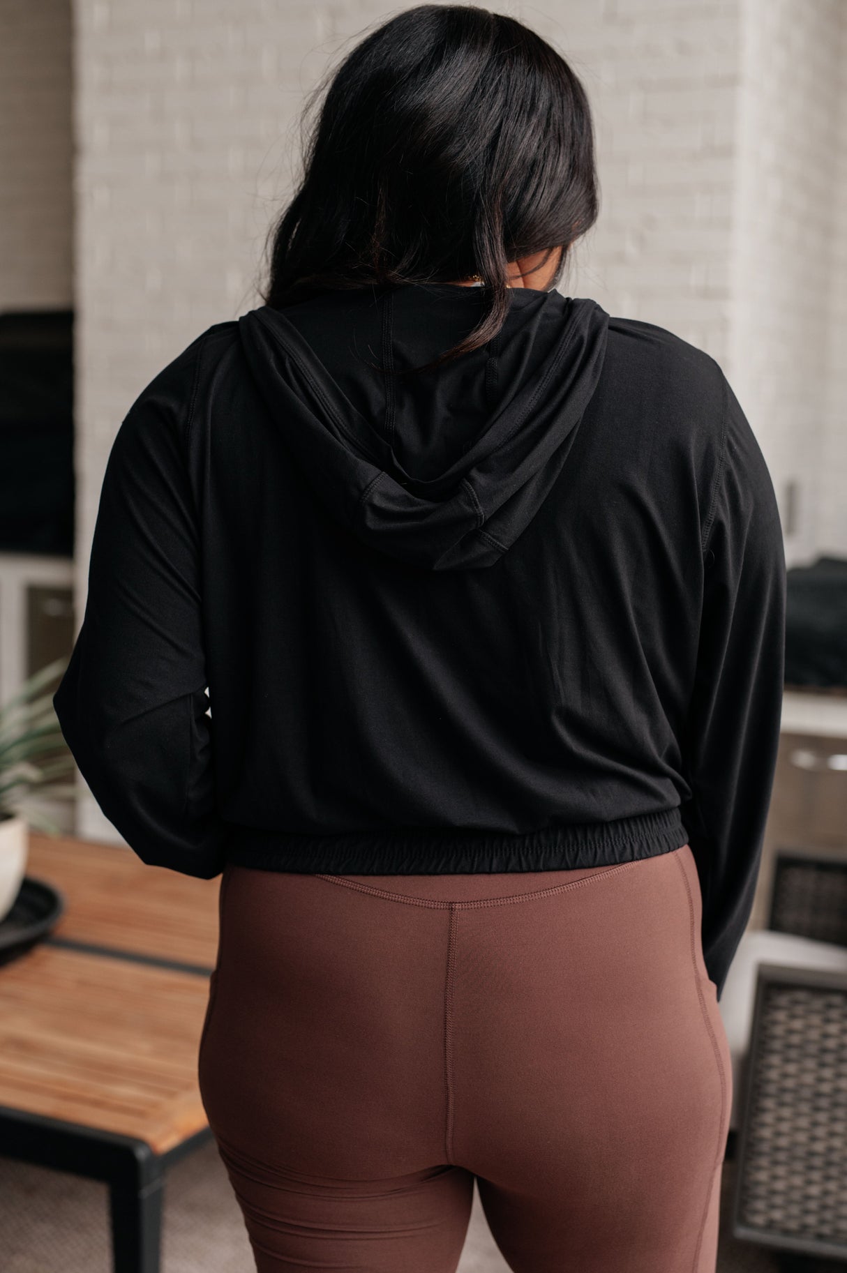 Sudadera con capucha y media cremallera Morning Run en negro