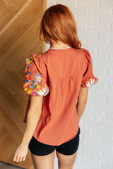 Blusa con mangas bordadas No Concers