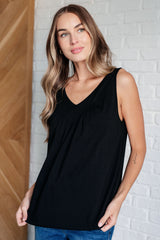 Camiseta de tirantes con cuello en V Not So Anxious en color negro