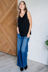 Camiseta de tirantes con cuello en V Not So Anxious en color negro