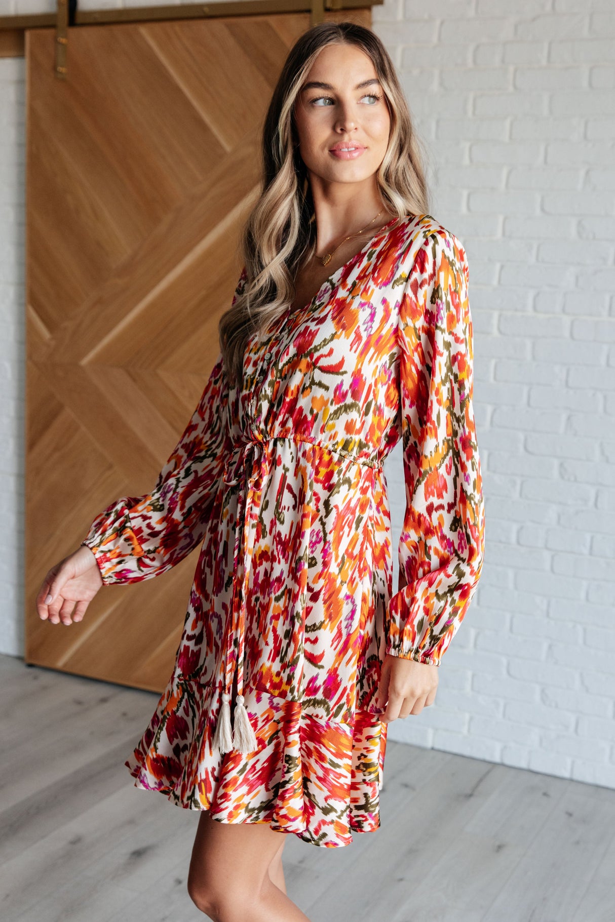 Vestido con mangas globo y cuello en V de Once Upon a Dream