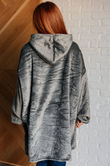 Sudadera con capucha extragrande de terciopelo gris