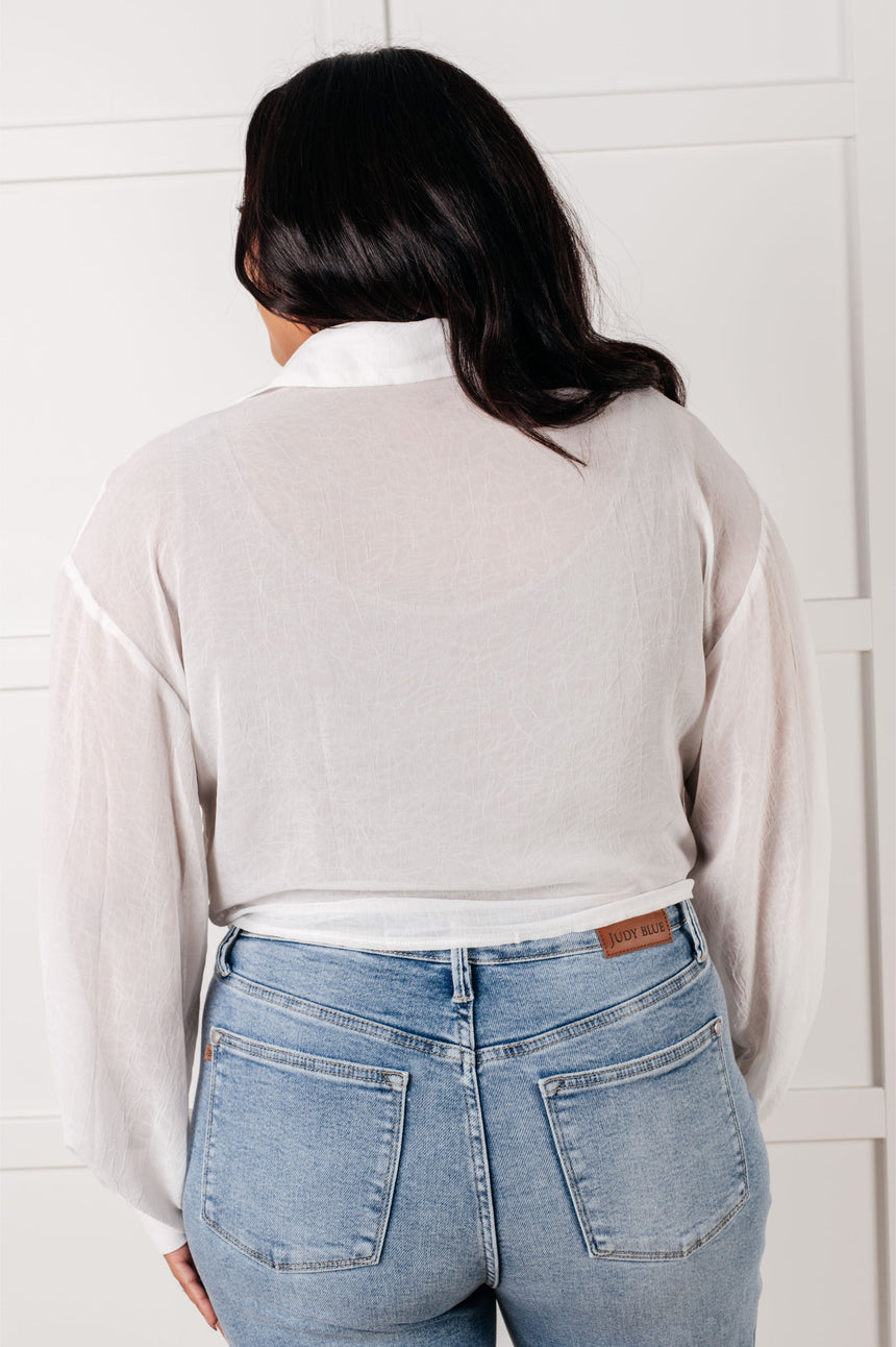 Camisa con botones y lazo al frente Pause and Reflect