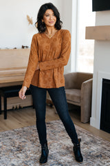 Top con cuello en V "Perfect in Pansies"