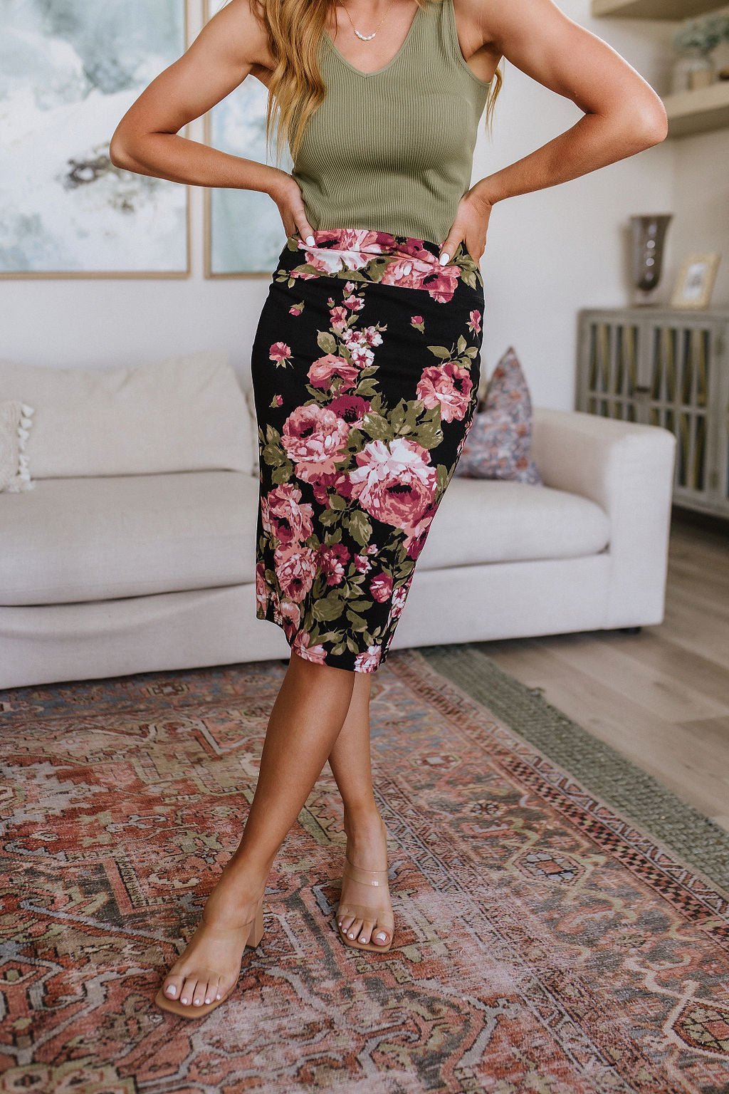 Falda lápiz floral impecable