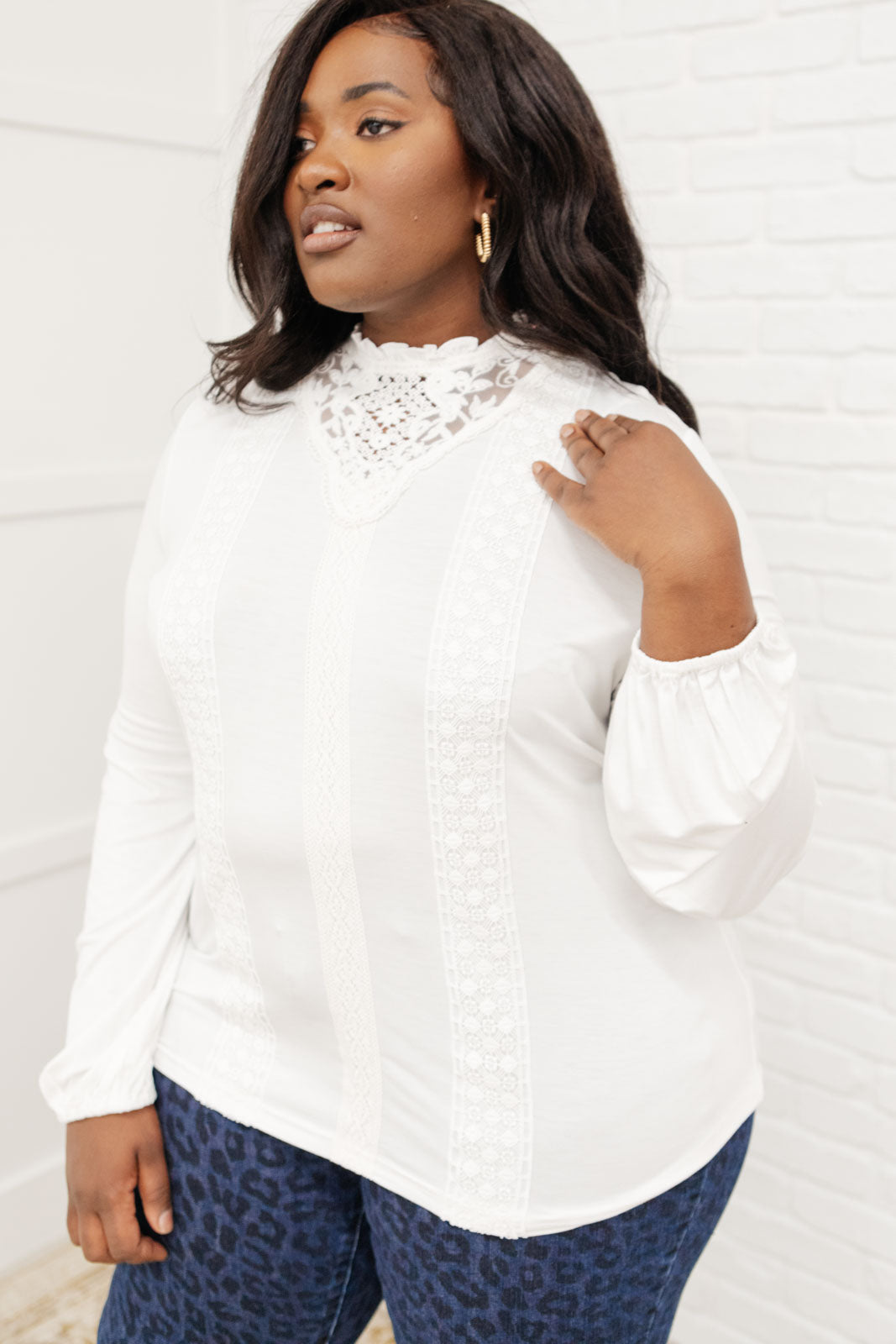 Imagina esta blusa en color blanco hueso.
