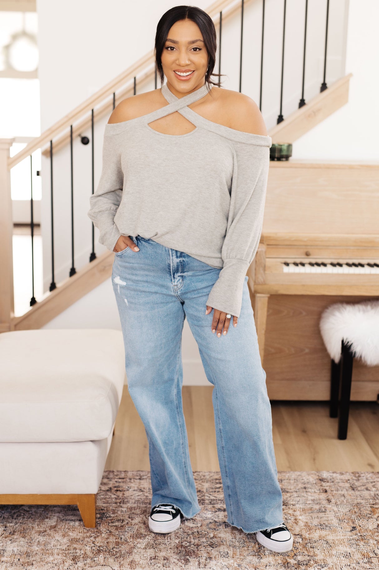 Pizza and a Movie Halter Detail Top - Liarian Unlimited Boutique