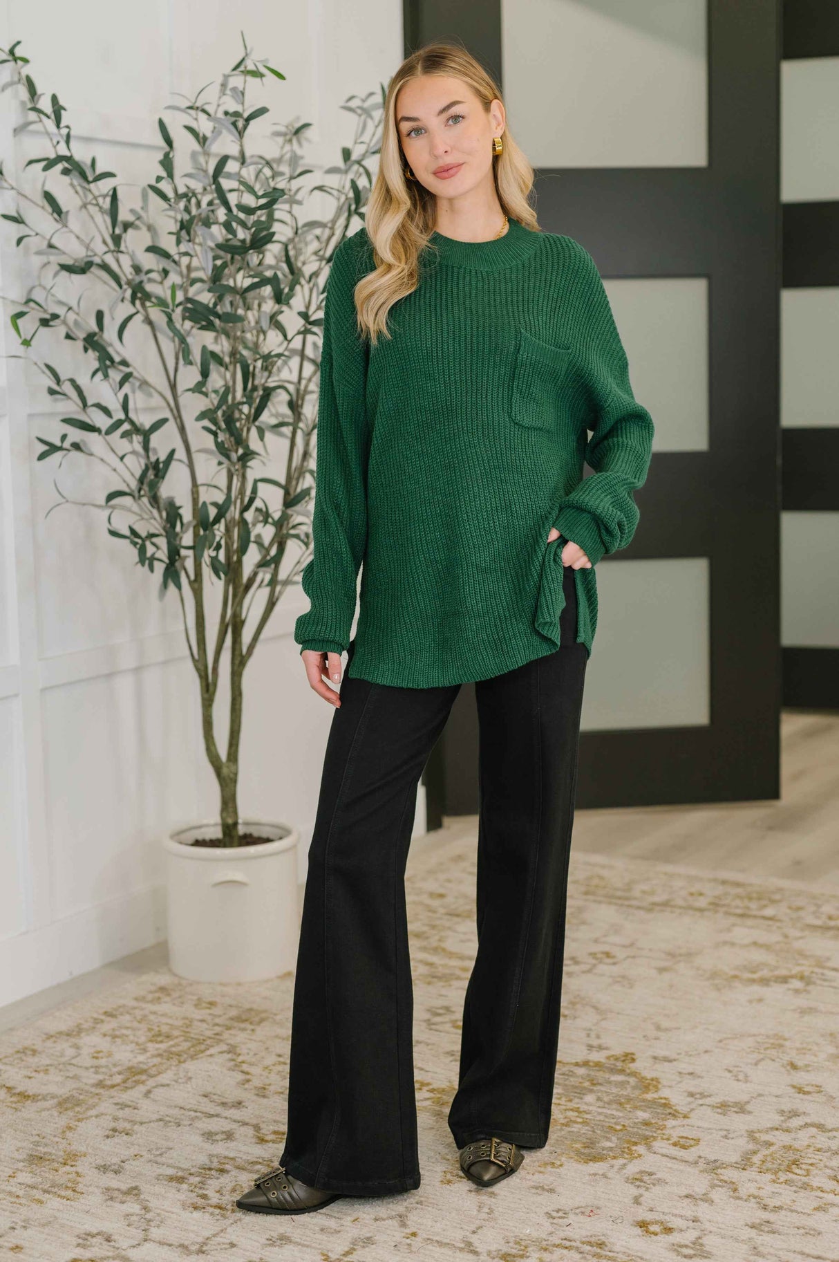 Quick Nap Textured Pullover in Hunter Green